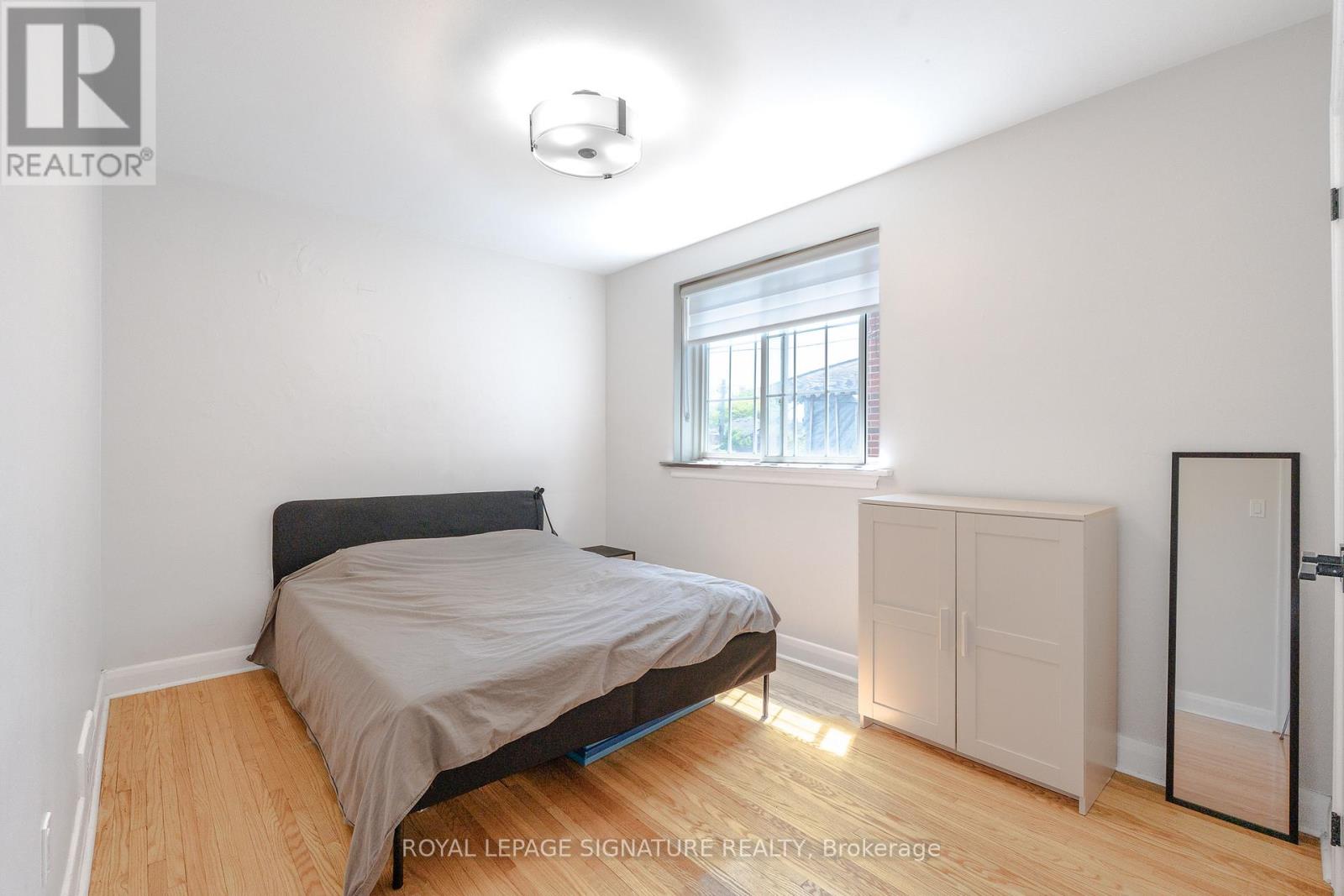 83 Caledonia Road, Toronto, Ontario  M6E 4S3 - Photo 12 - W13414676