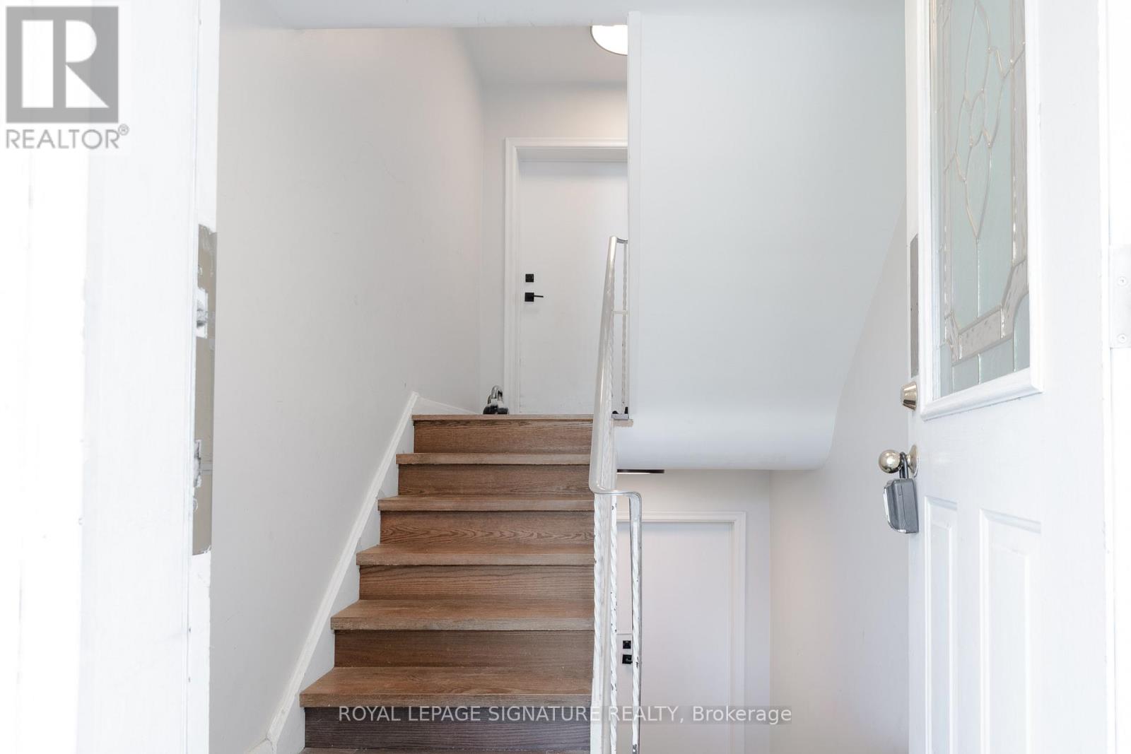 83 Caledonia Road, Toronto, Ontario  M6E 4S3 - Photo 2 - W13414676