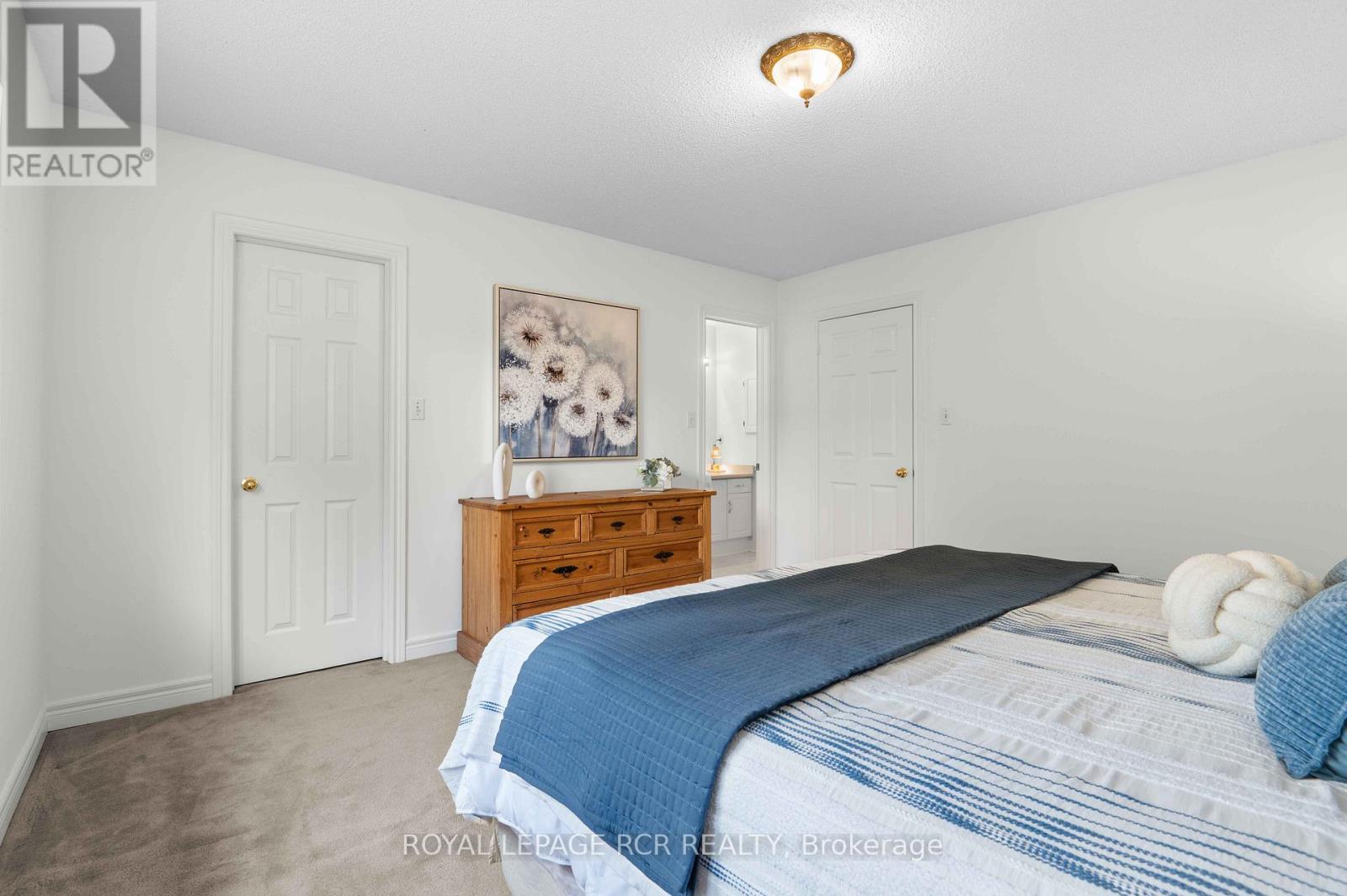 13 Twin Pines Crescent, Brampton, Ontario  L7A 1M6 - Photo 24 - W13414722