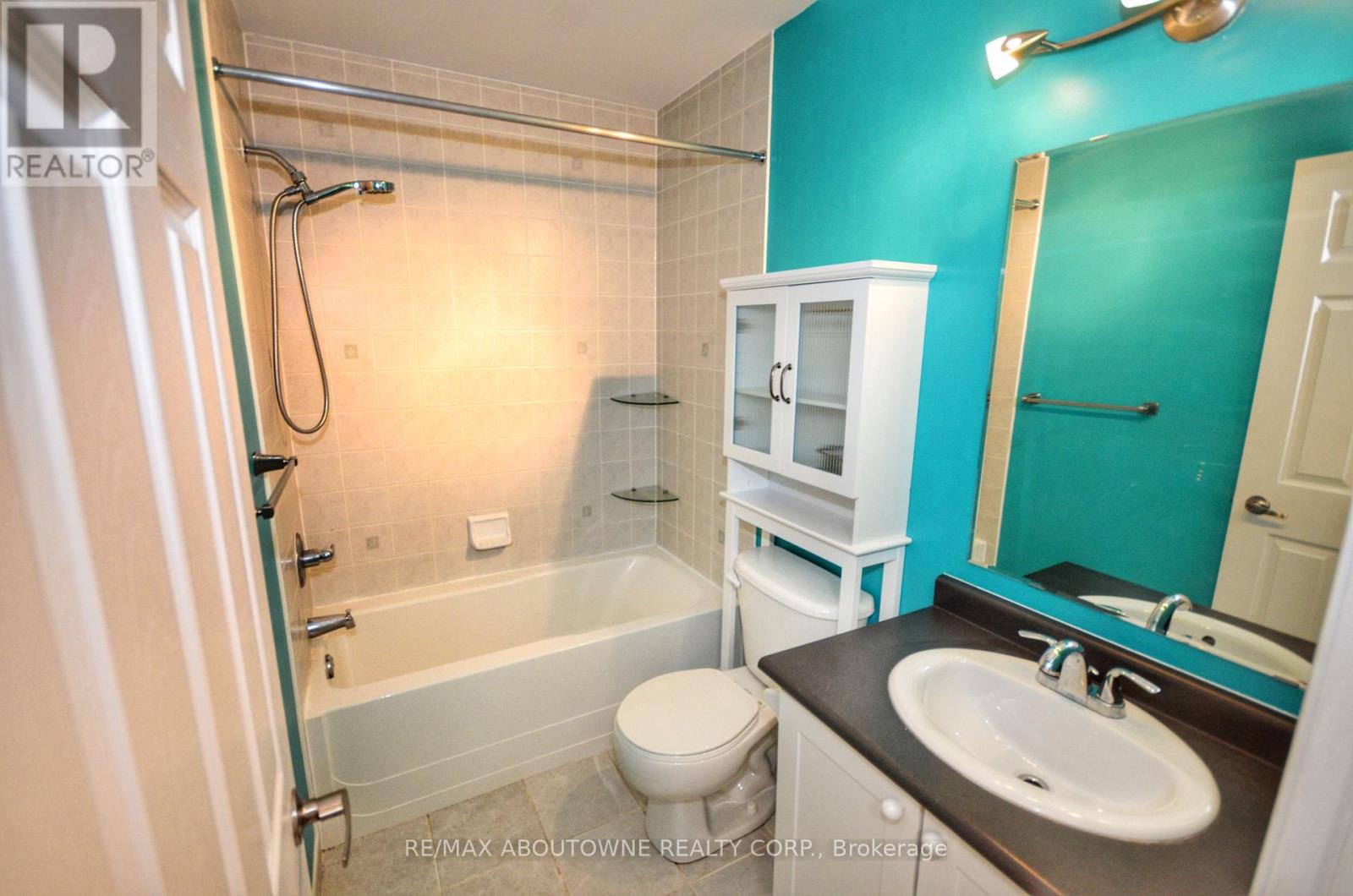 3057 Dewridge Avenue, Oakville, Ontario  L6M 5J1 - Photo 10 - W13414884