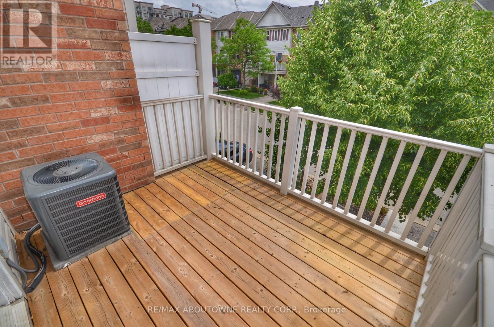 3057 Dewridge Avenue, Oakville, Ontario  L6M 5J1 - Photo 11 - W13414884