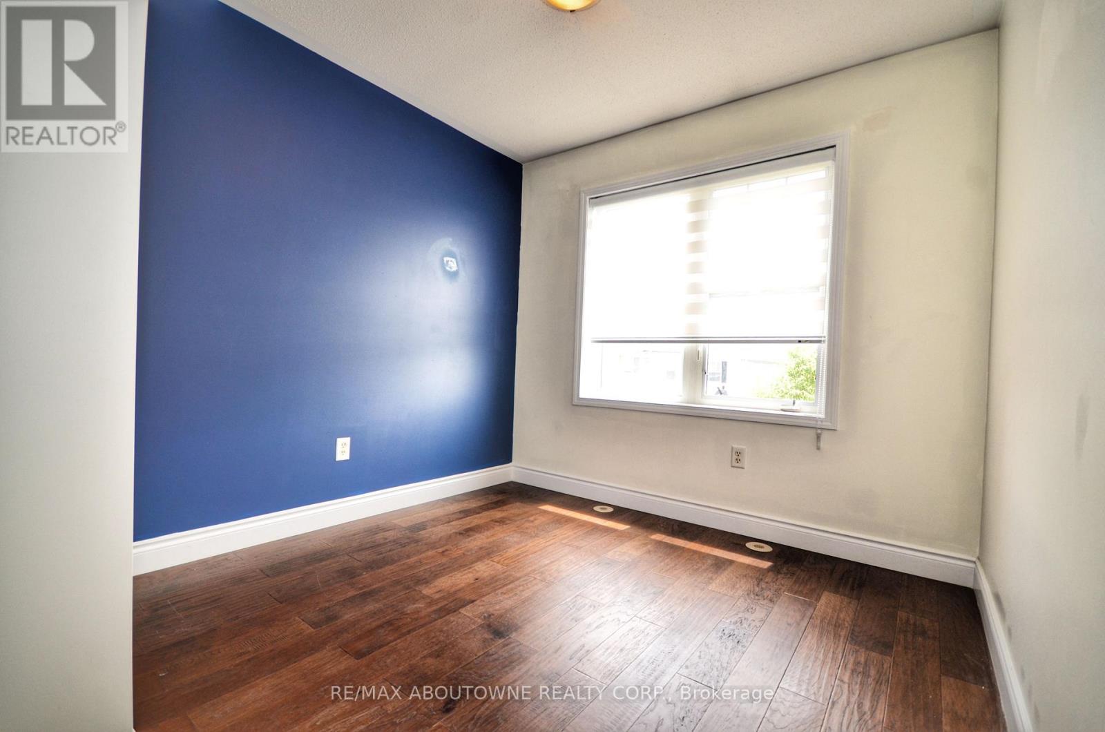 3057 Dewridge Avenue, Oakville, Ontario  L6M 5J1 - Photo 8 - W13414884