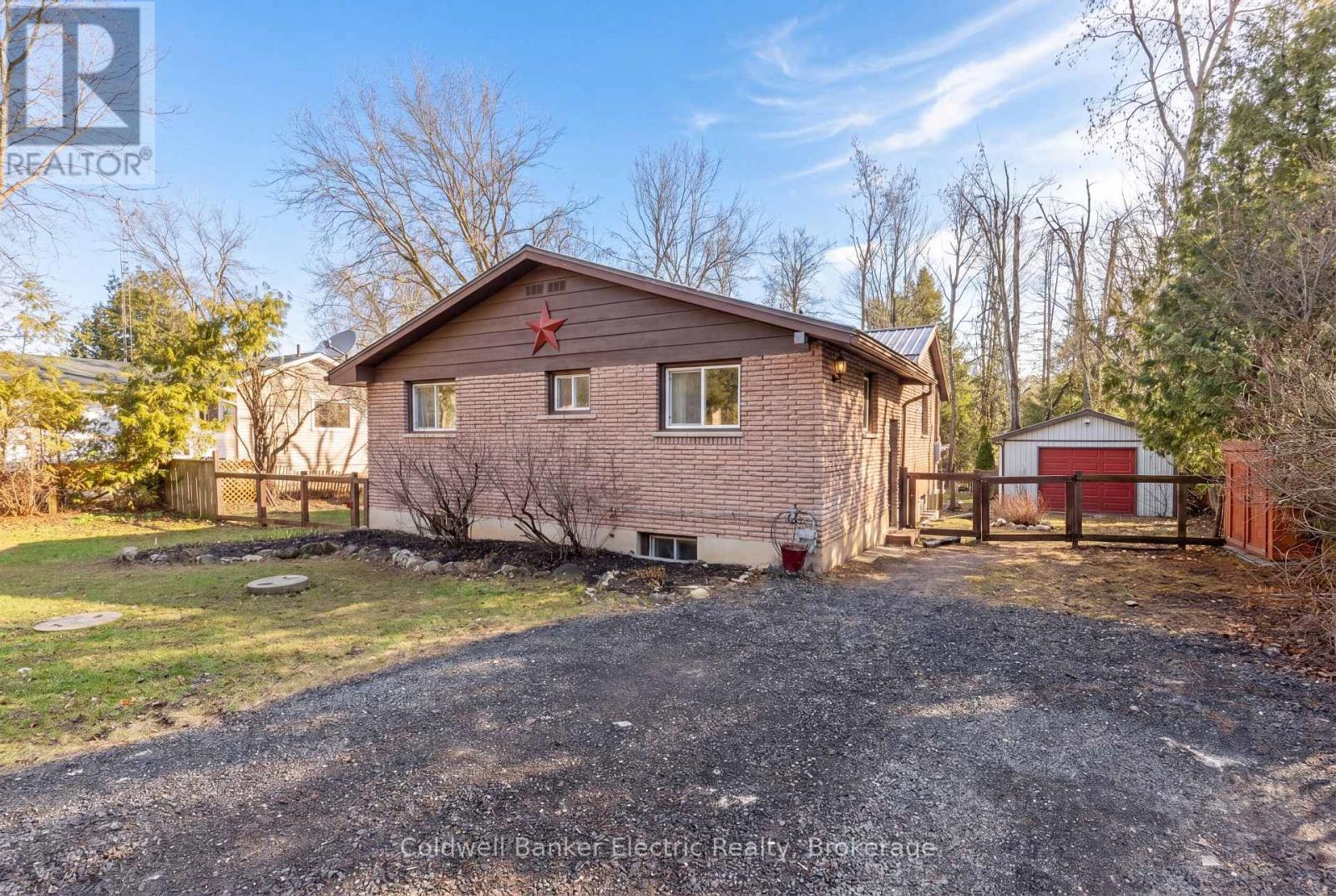 30 Woods Avenue, Kawartha Lakes, Ontario  K0L 2W0 - Photo 3 - X13415054