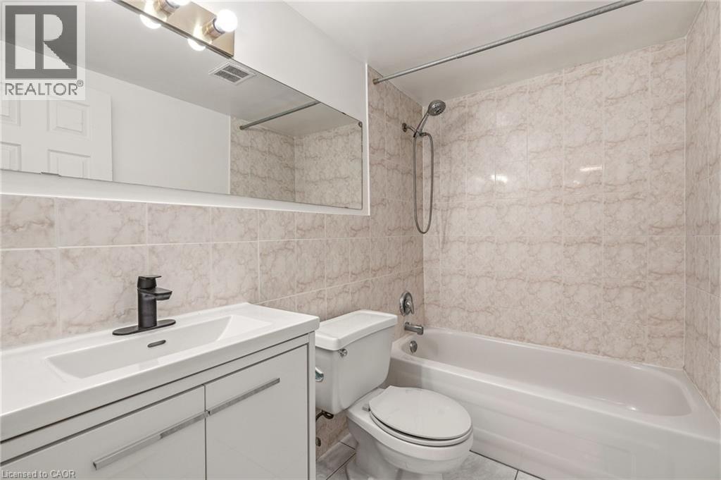 2411 New Street Unit# 201, Burlington, Ontario  L7R 1K2 - Photo 23 - 40837440