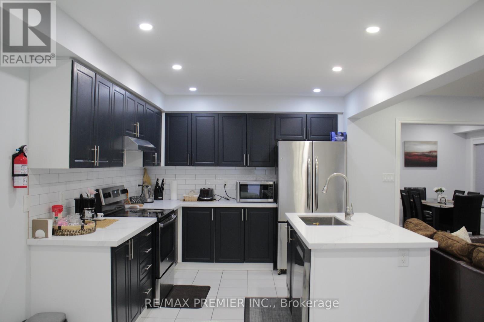 51 Mullholland Avenue, Cambridge, Ontario  N3H 5L5 - Photo 15 - X13414580