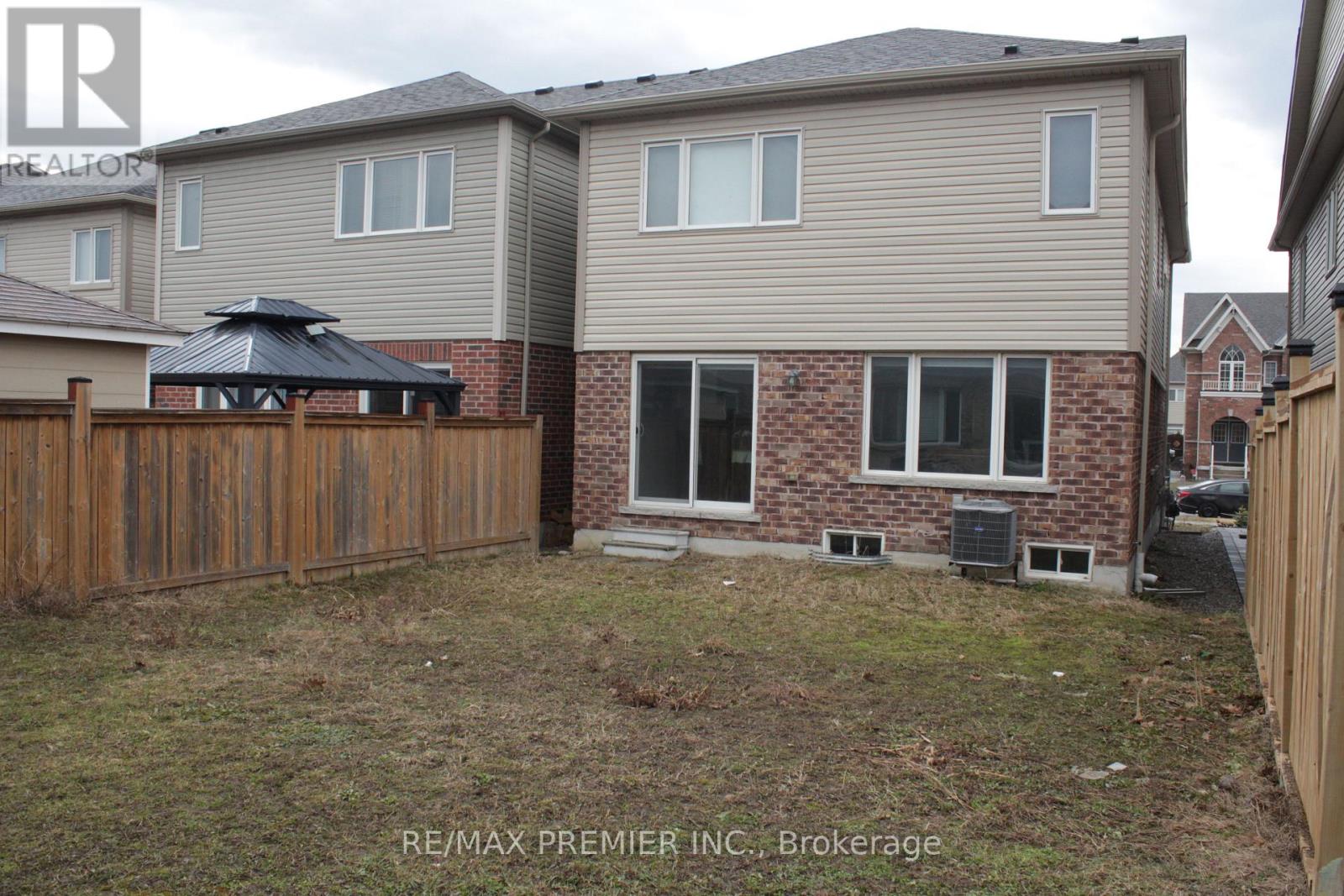 51 Mullholland Avenue, Cambridge, Ontario  N3H 5L5 - Photo 35 - X13414580