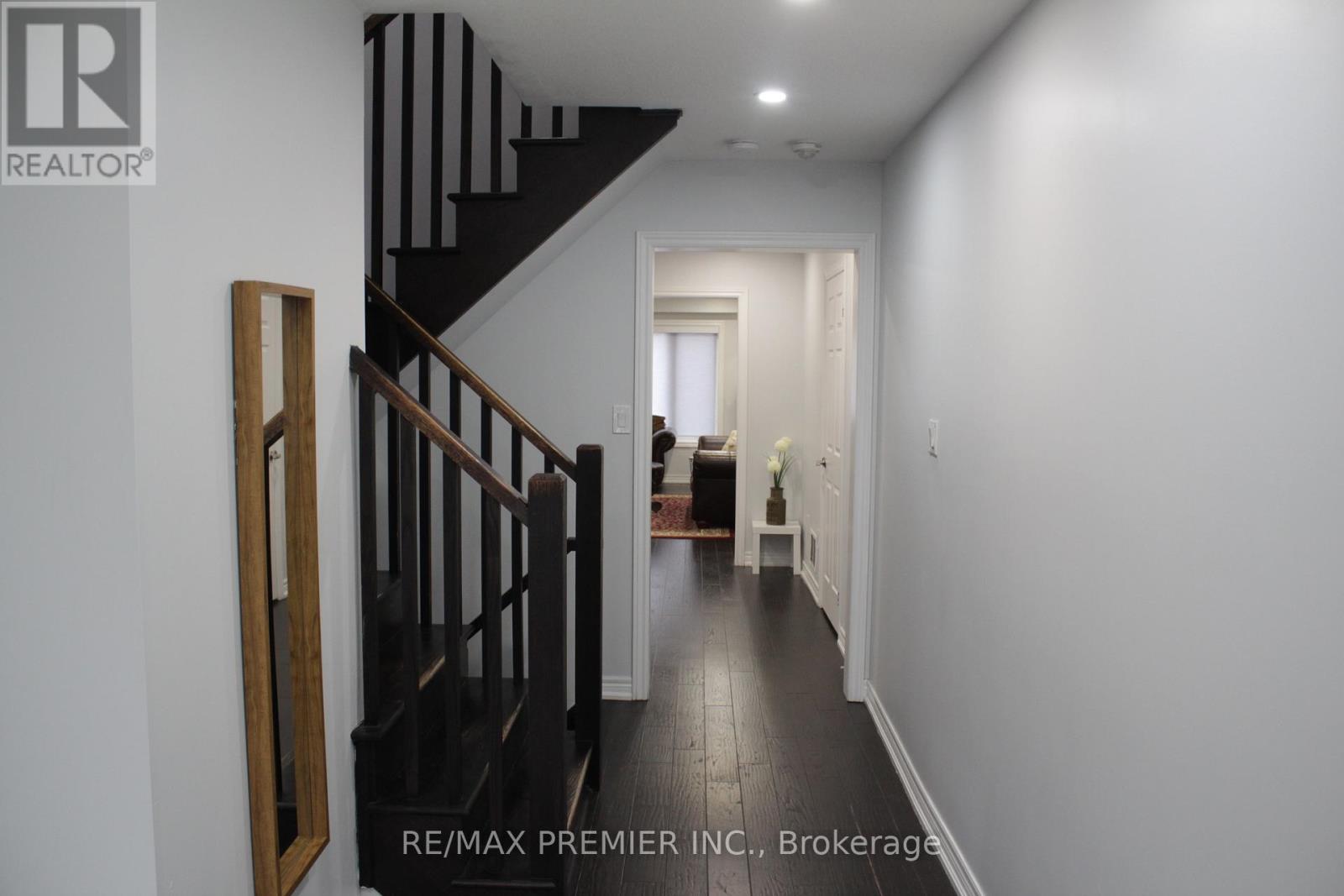 51 Mullholland Avenue, Cambridge, Ontario  N3H 5L5 - Photo 5 - X13414580