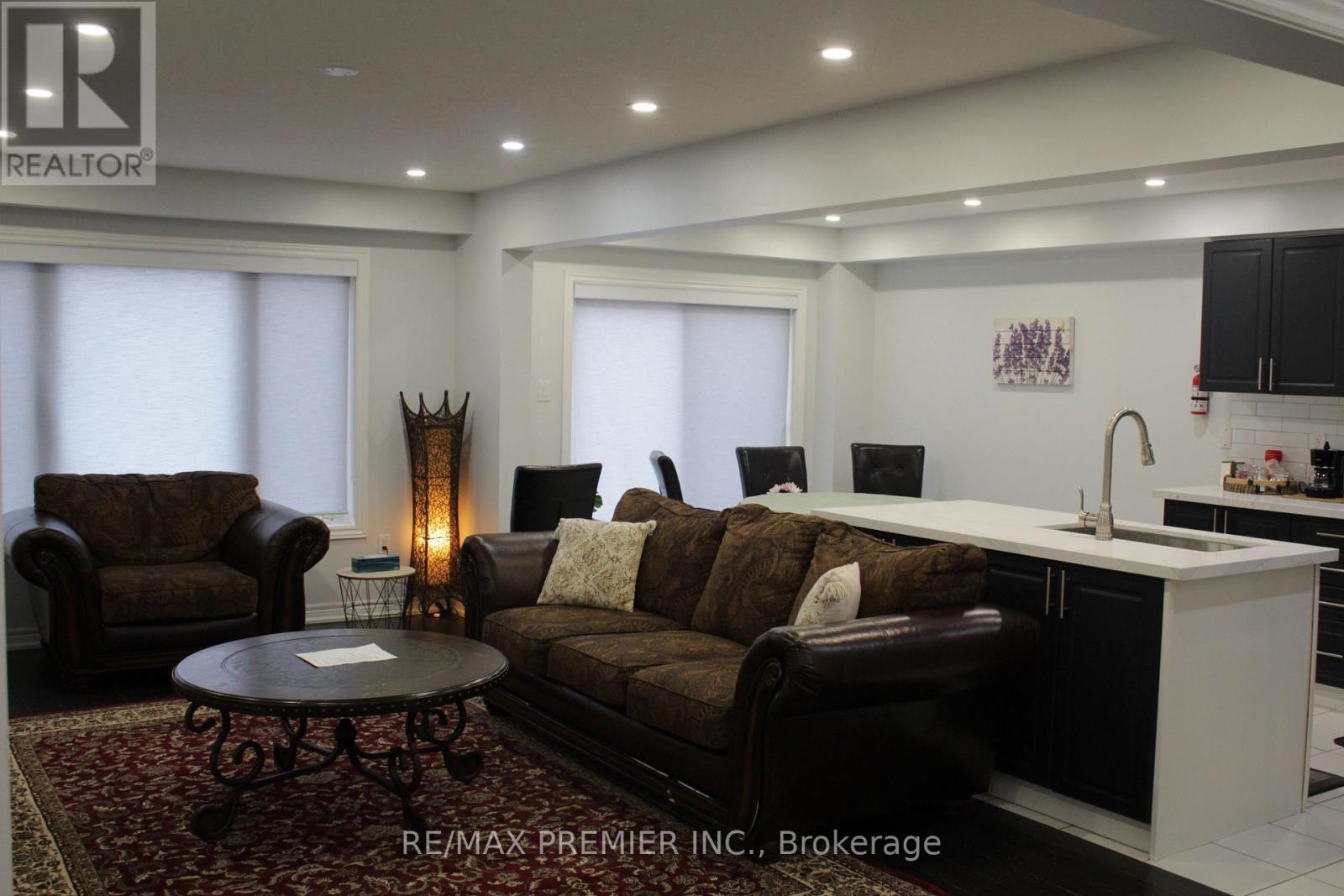 51 Mullholland Avenue, Cambridge, Ontario  N3H 5L5 - Photo 9 - X13414580