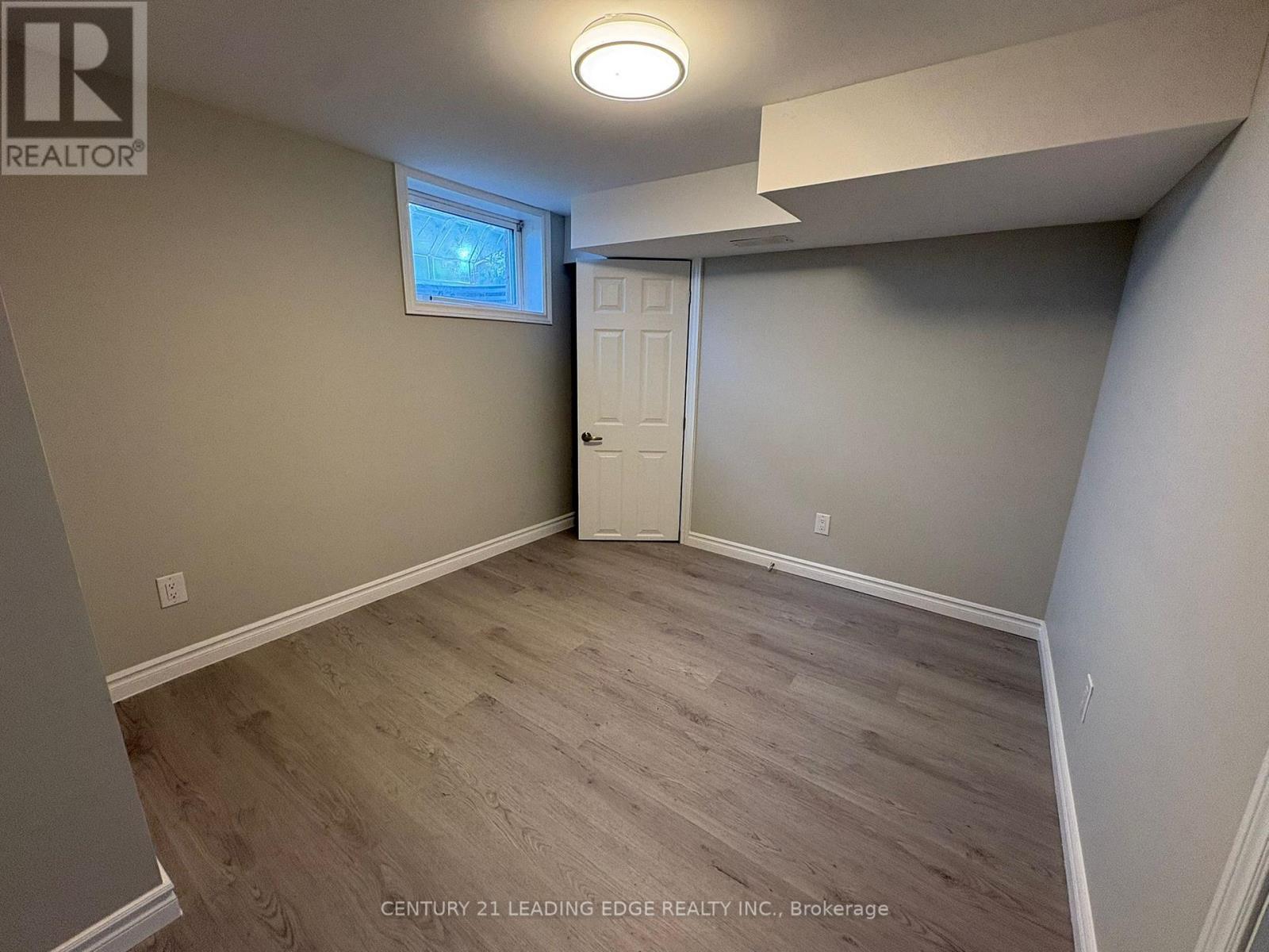 (Lower) - 22 Greenwood Avenue, Welland, Ontario  L3C 4B2 - Photo 7 - X13414784