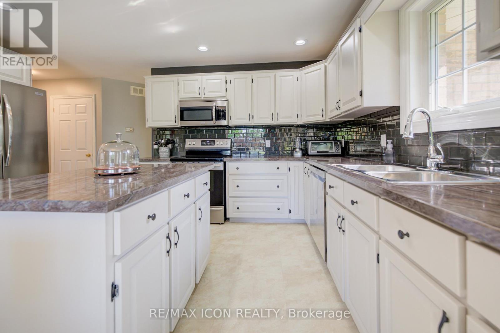 540 Sligo Road W, Wellington North, Ontario  N0G 2L1 - Photo 15 - X13414862