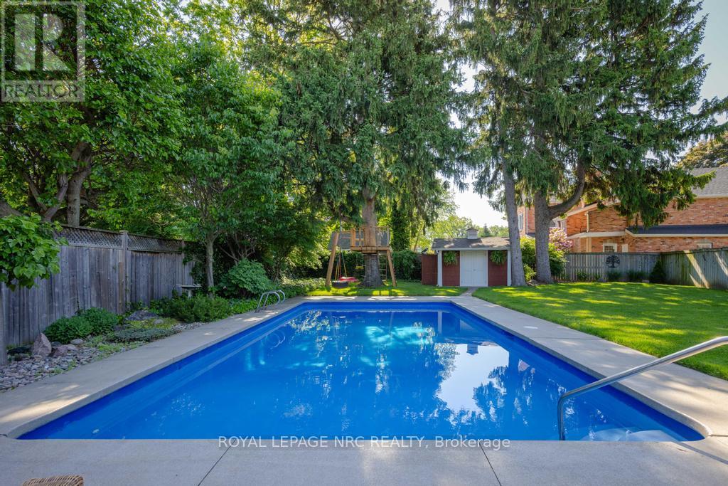 4 Maplewood Drive, St. Catharines, Ontario  L2M 3P1 - Photo 10 - X13414912