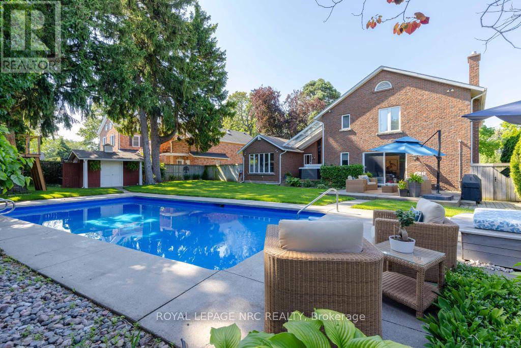 4 Maplewood Drive, St. Catharines, Ontario  L2M 3P1 - Photo 6 - X13414912