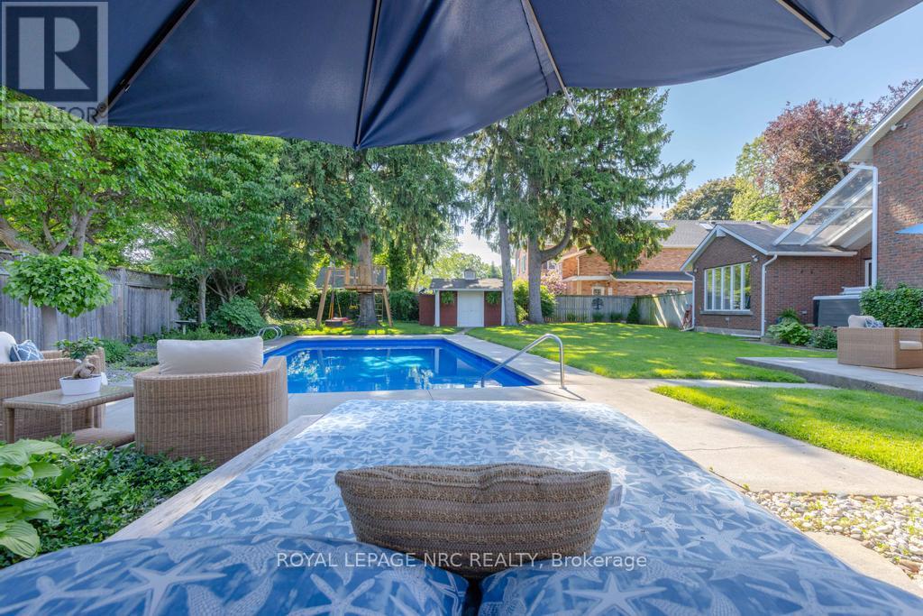 4 Maplewood Drive, St. Catharines, Ontario  L2M 3P1 - Photo 9 - X13414912
