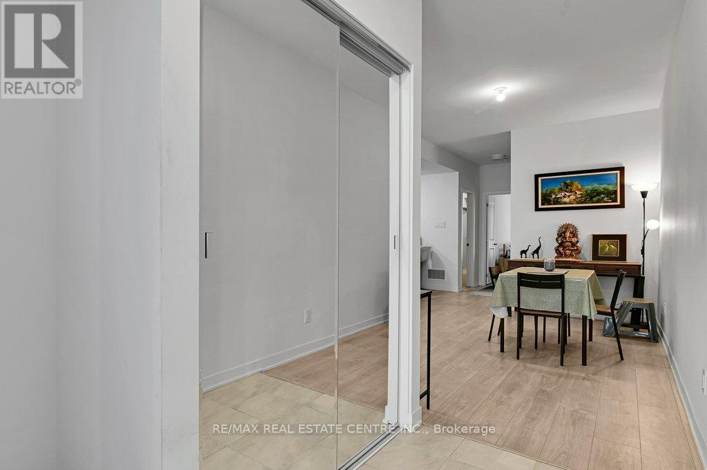 216 Parnian Pvt Private, Ottawa, Ontario  K2J 6H3 - Photo 4 - X13414920