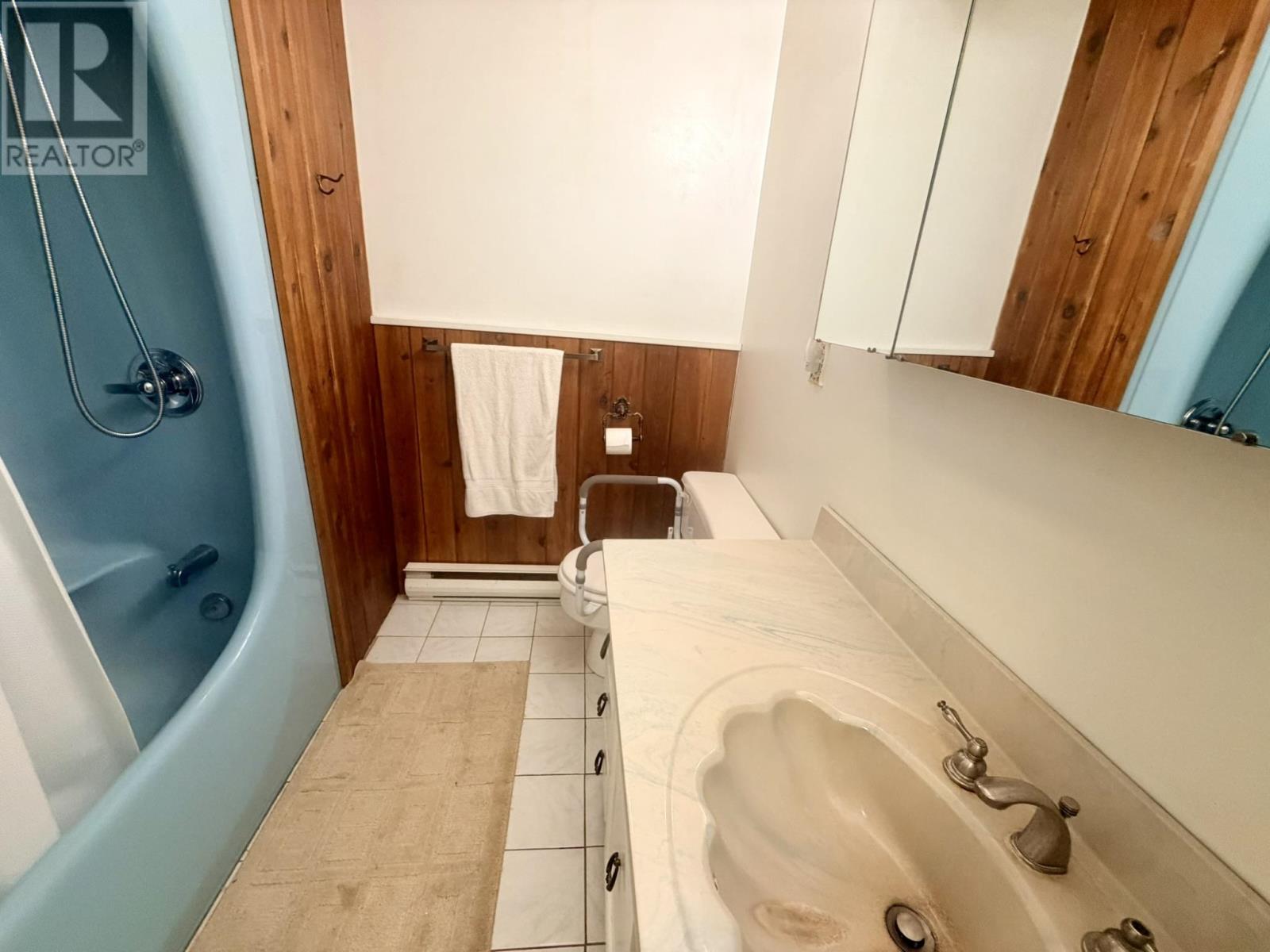 1402 Ottawa Street, Kenora, Ontario  P0X 1C0 - Photo 19 - TB2601378