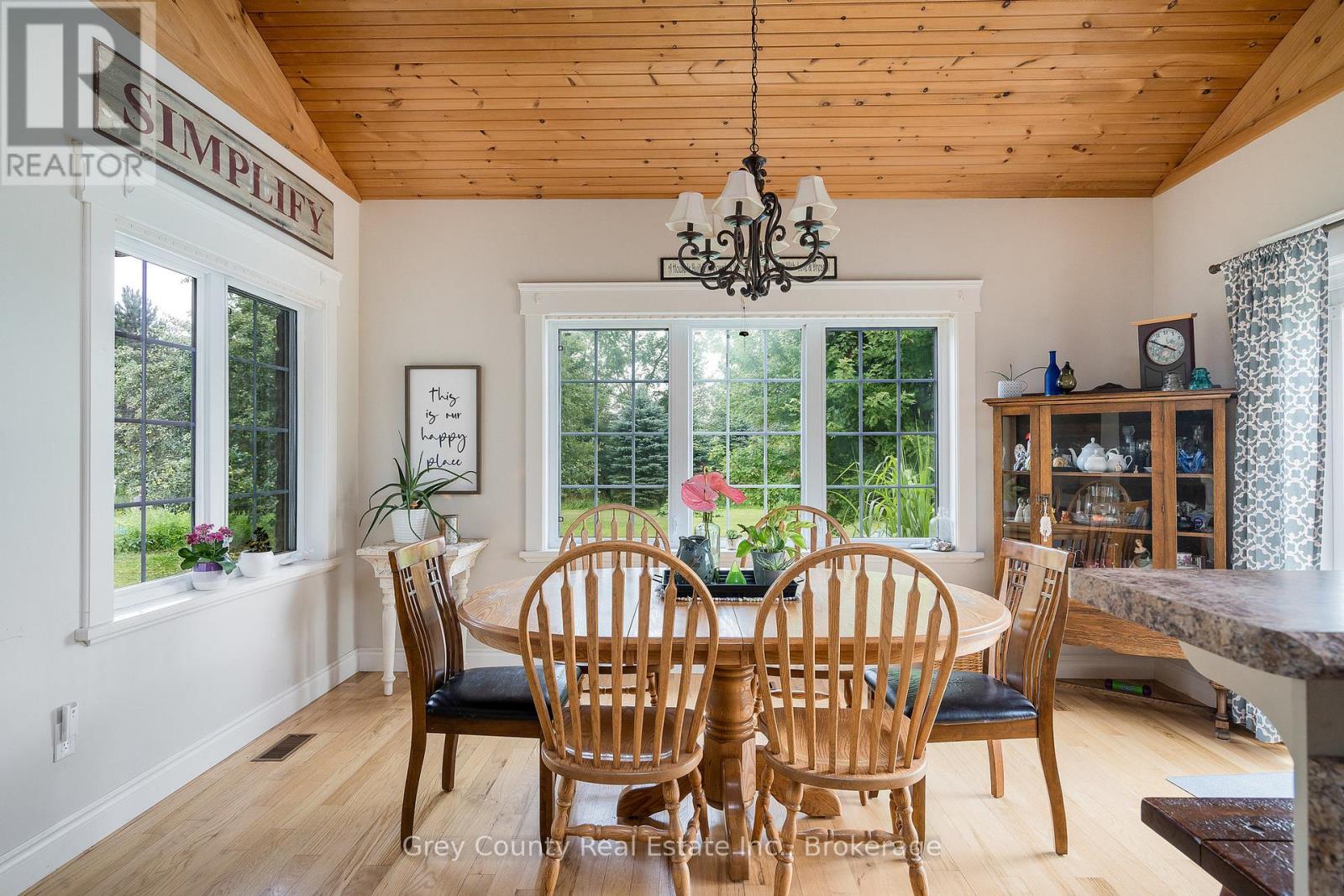 135260 9th Line, Grey Highlands, Ontario  N0C 1H0 - Photo 14 - X12802672