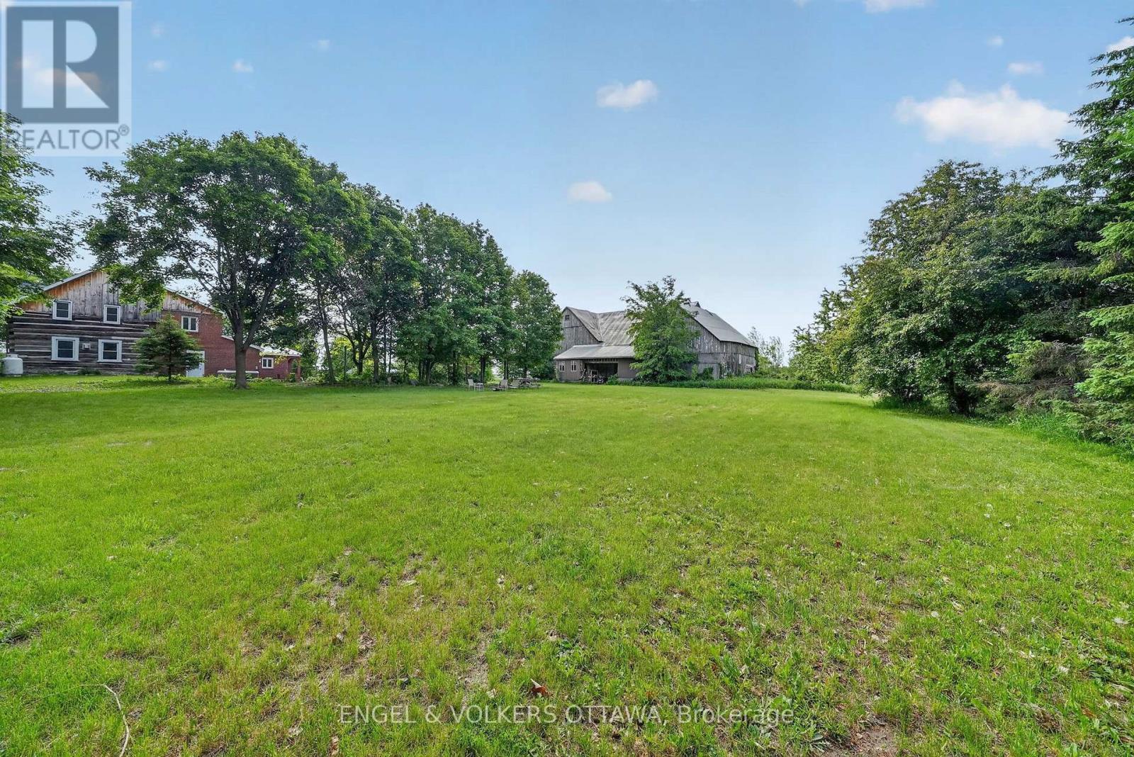 14120 County Road 13, North Stormont, Ontario  K0A 1R0 - Photo 38 - X12965452