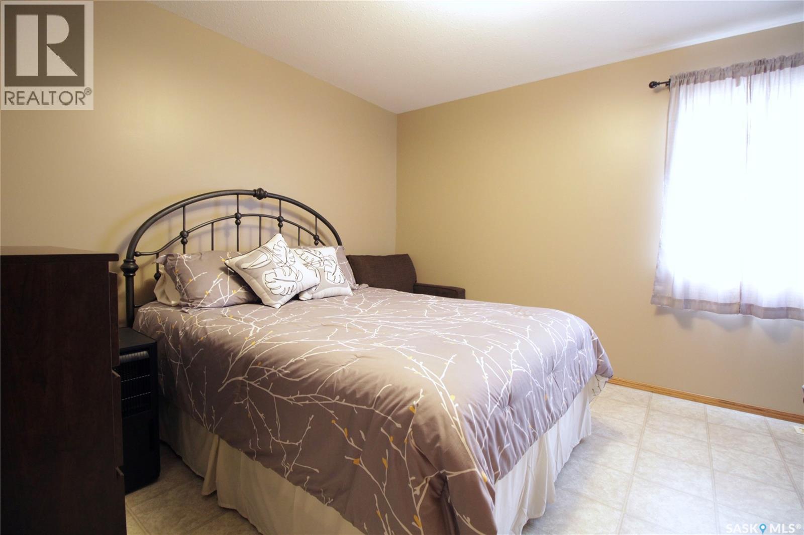 1023 Mountain Street, Moosomin, Saskatchewan  S0G 3N0 - Photo 14 - SK034632