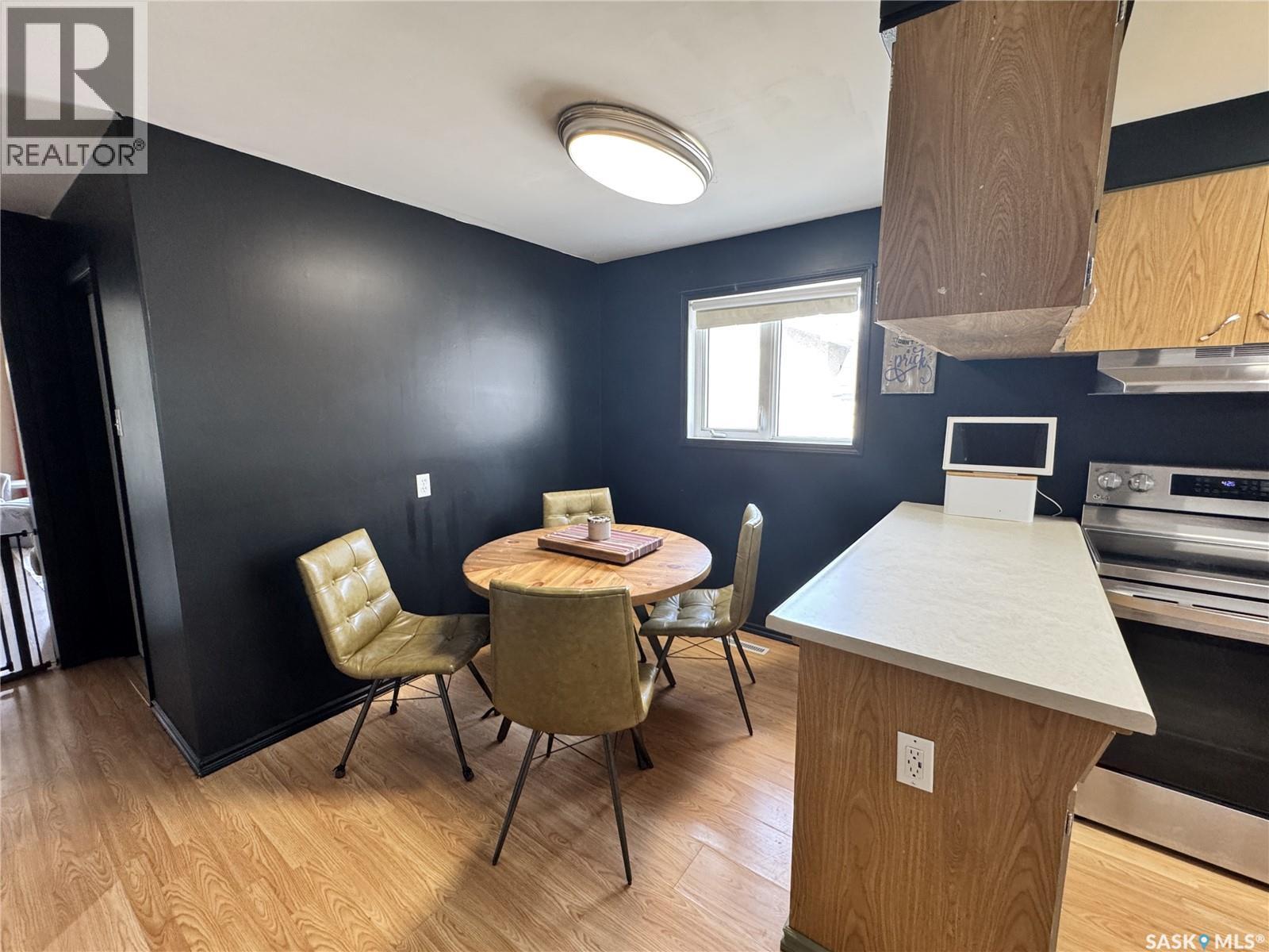 308 7th Avenue W, Biggar, Saskatchewan  S0K 0M0 - Photo 5 - SK038509