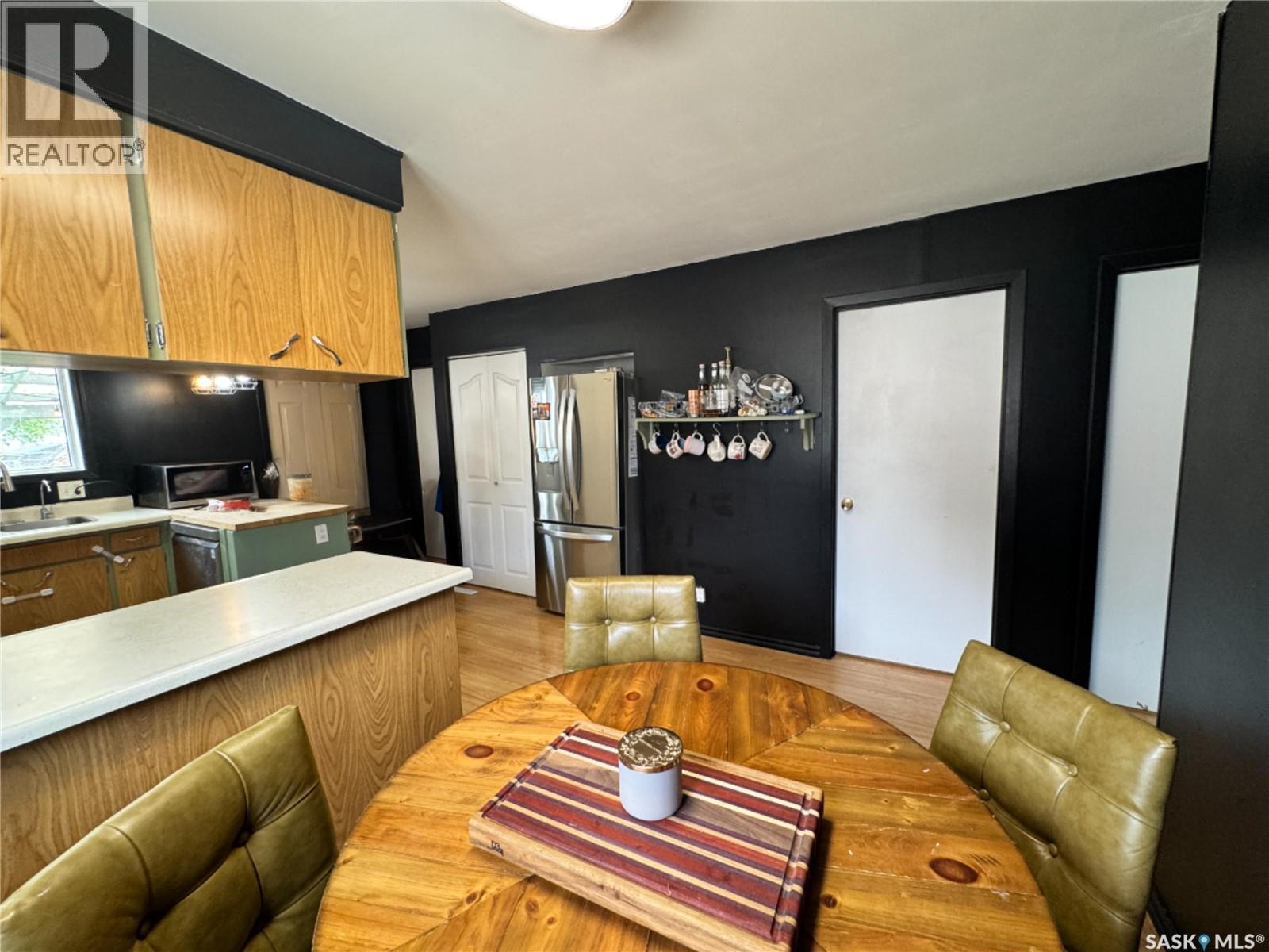 308 7th Avenue W, Biggar, Saskatchewan  S0K 0M0 - Photo 6 - SK038509