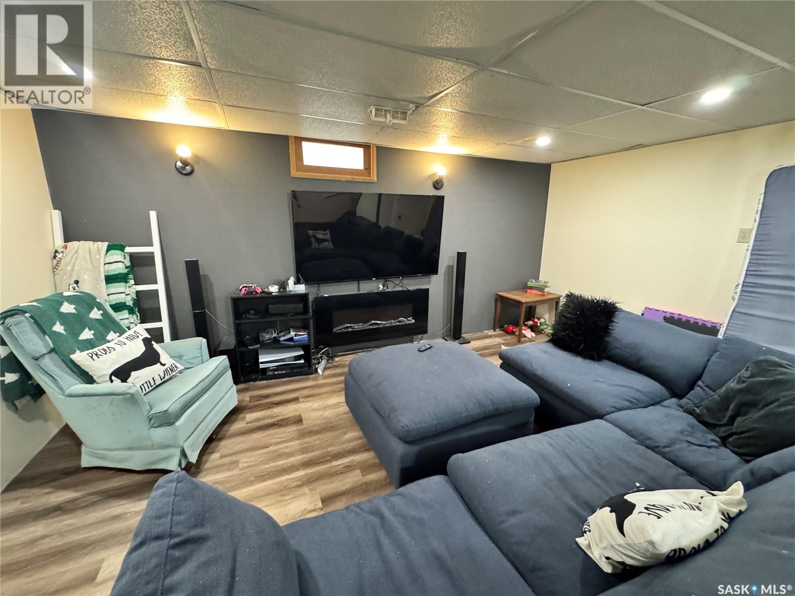 308 7th Avenue W, Biggar, Saskatchewan  S0K 0M0 - Photo 20 - SK038509