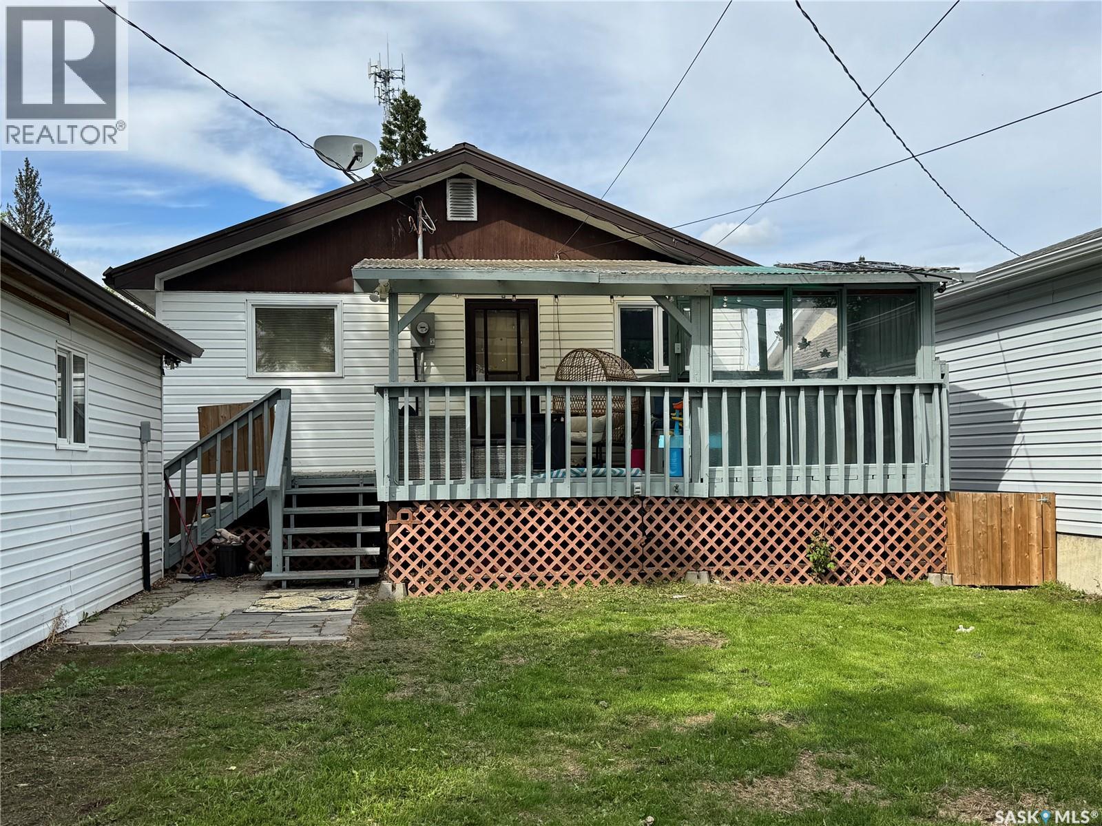 308 7th Avenue W, Biggar, Saskatchewan  S0K 0M0 - Photo 34 - SK038509