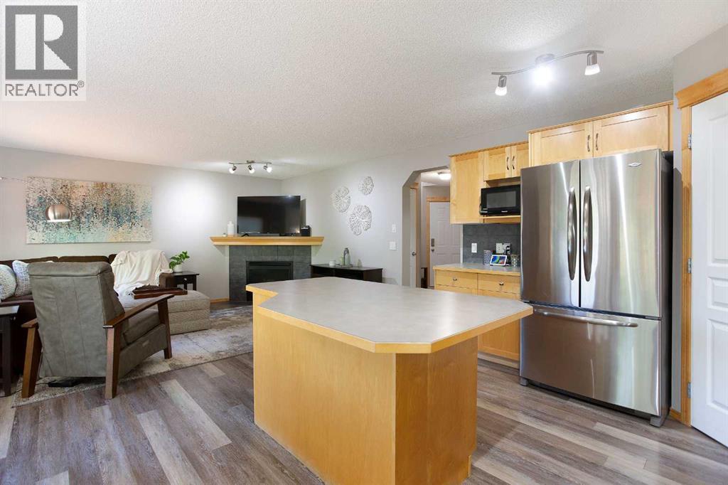 214 Tuscany Ravine Road Nw, Calgary, Alberta  T3L 2W9 - Photo 8 - A2316227