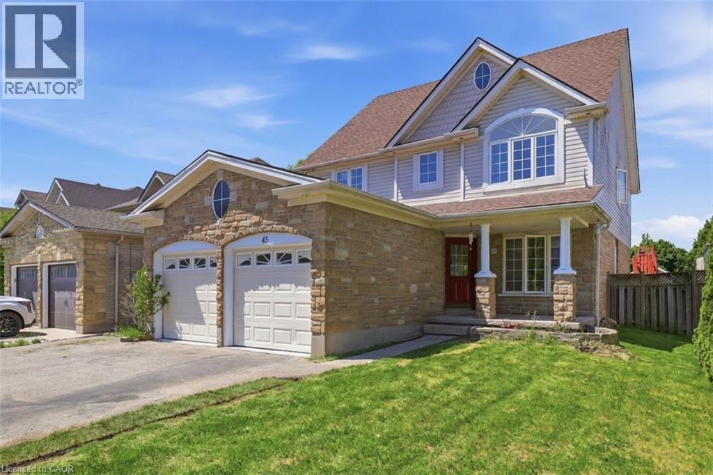 43 DECARO Crescent, Cambridge, Ontario
