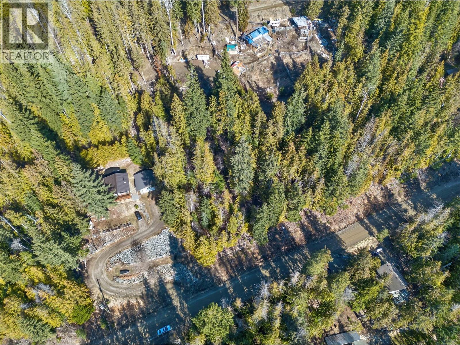 151 Vickers Trail Lot# 151, Anglemont, British Columbia  V0E 1M8 - Photo 24 - 10378288