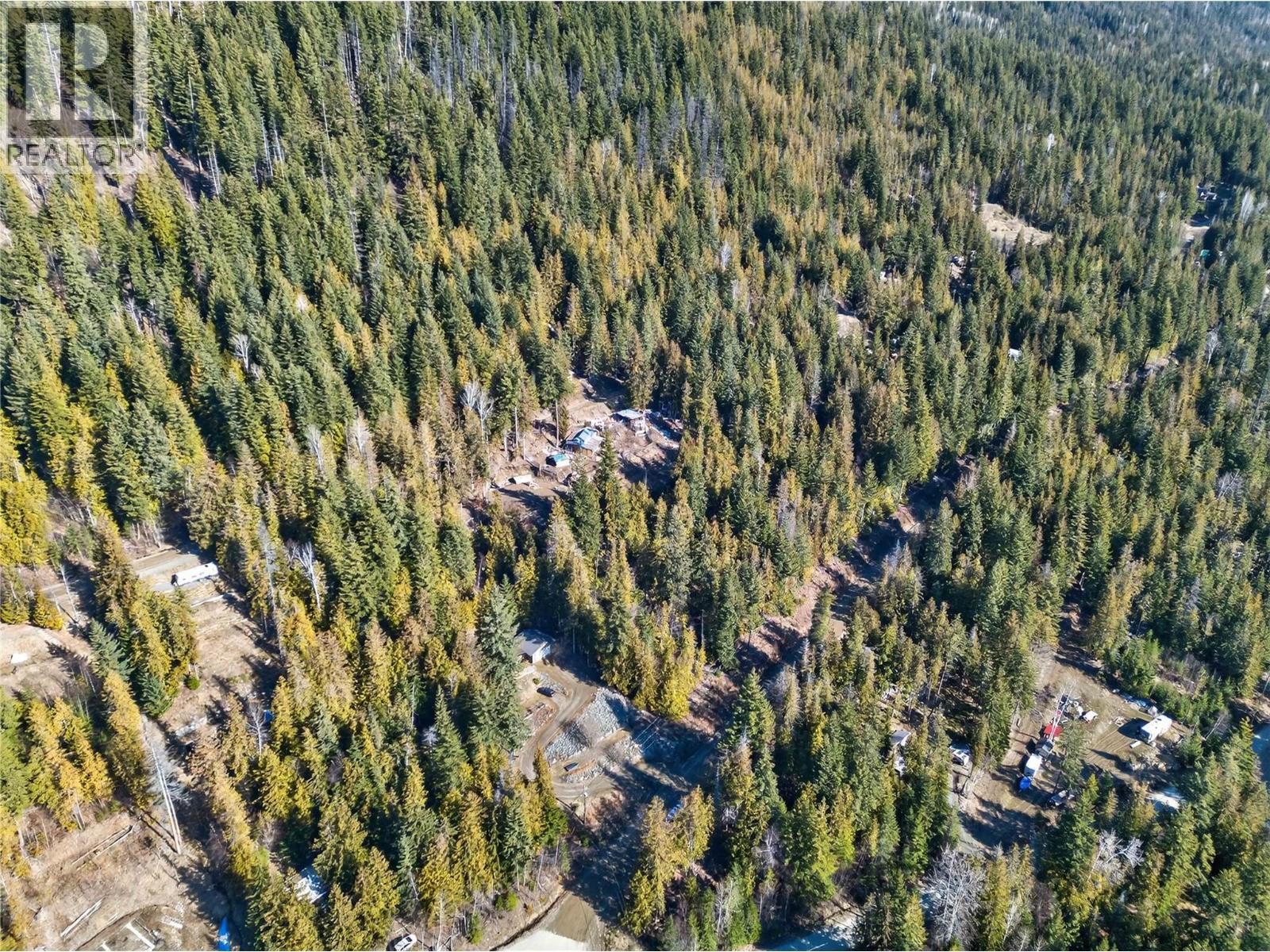 151 Vickers Trail Lot# 151, Anglemont, British Columbia  V0E 1M8 - Photo 15 - 10378288