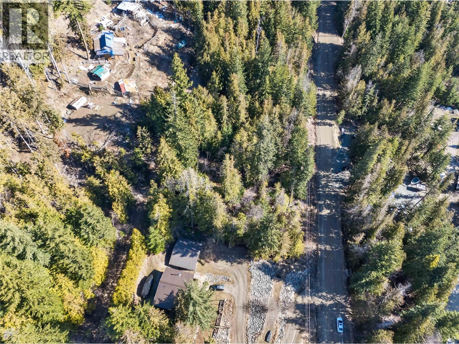 151 Vickers Trail Lot# 151, Anglemont, British Columbia  V0E 1M8 - Photo 23 - 10378288