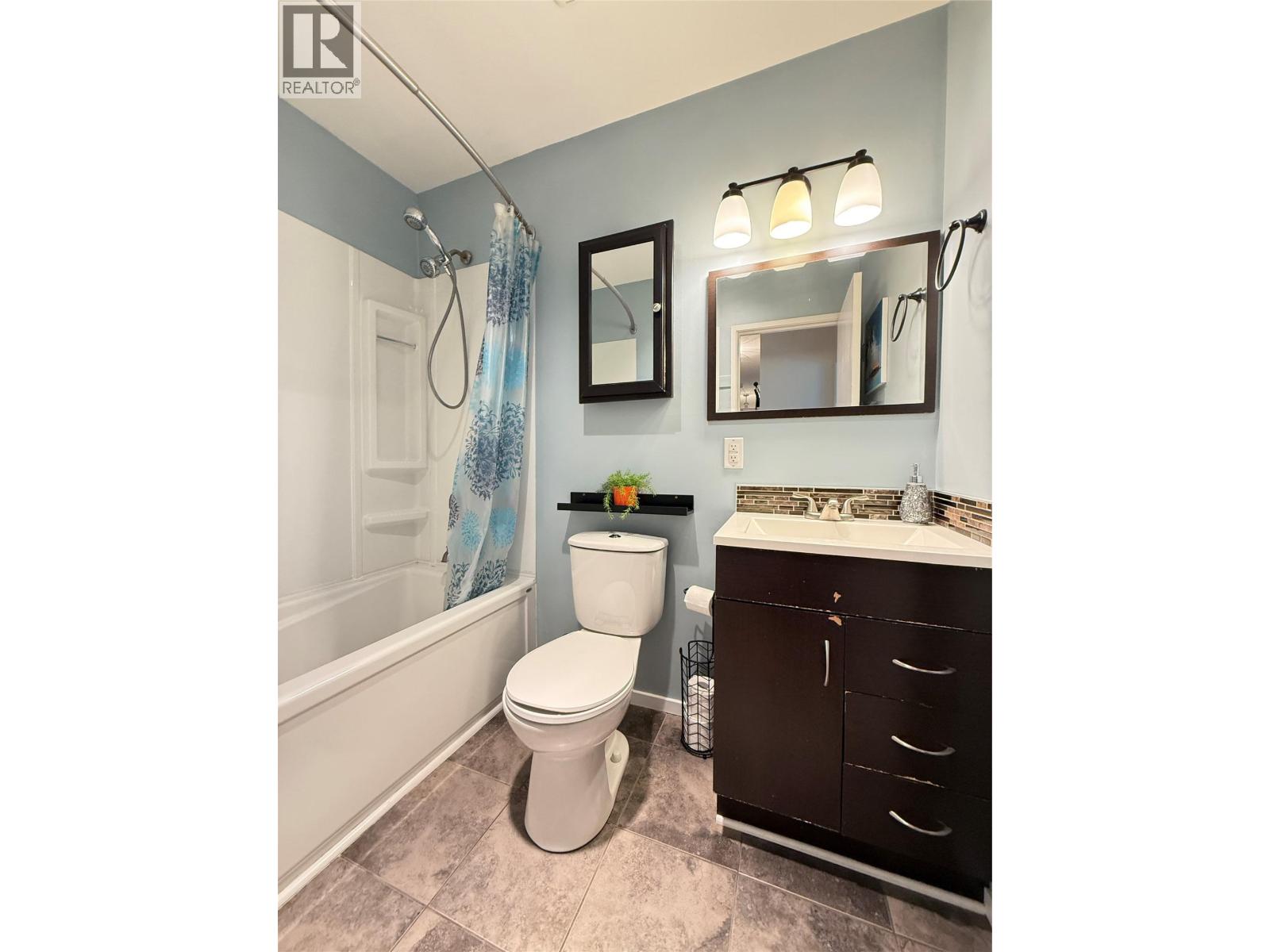 467 Richards Street W, Nelson, British Columbia V1L 3K2 - Photo 34 - 10390164