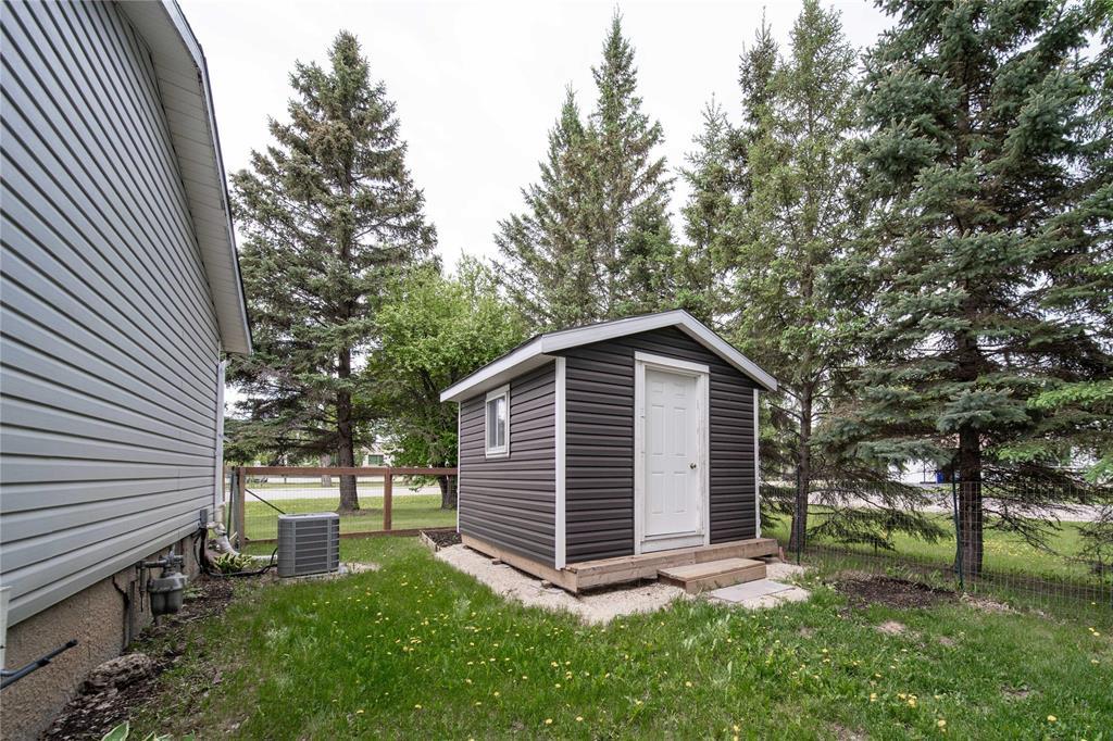 446 D'auteuil Drive, Ile Des Chenes, Manitoba R0A 0T0 - Photo 3 - 202613062