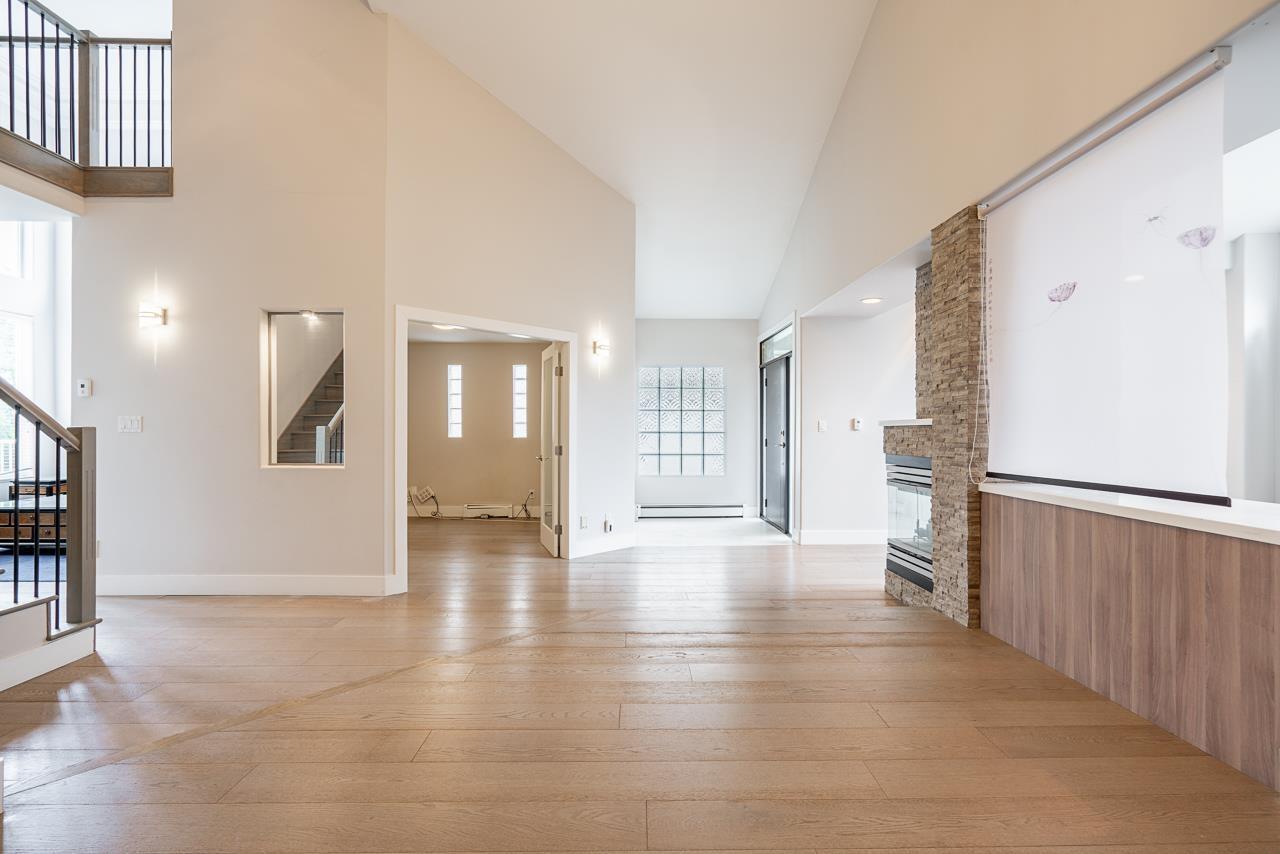 16995 104a Avenue, Surrey, British Columbia  V4N 3L9 - Photo 8 - R3111610