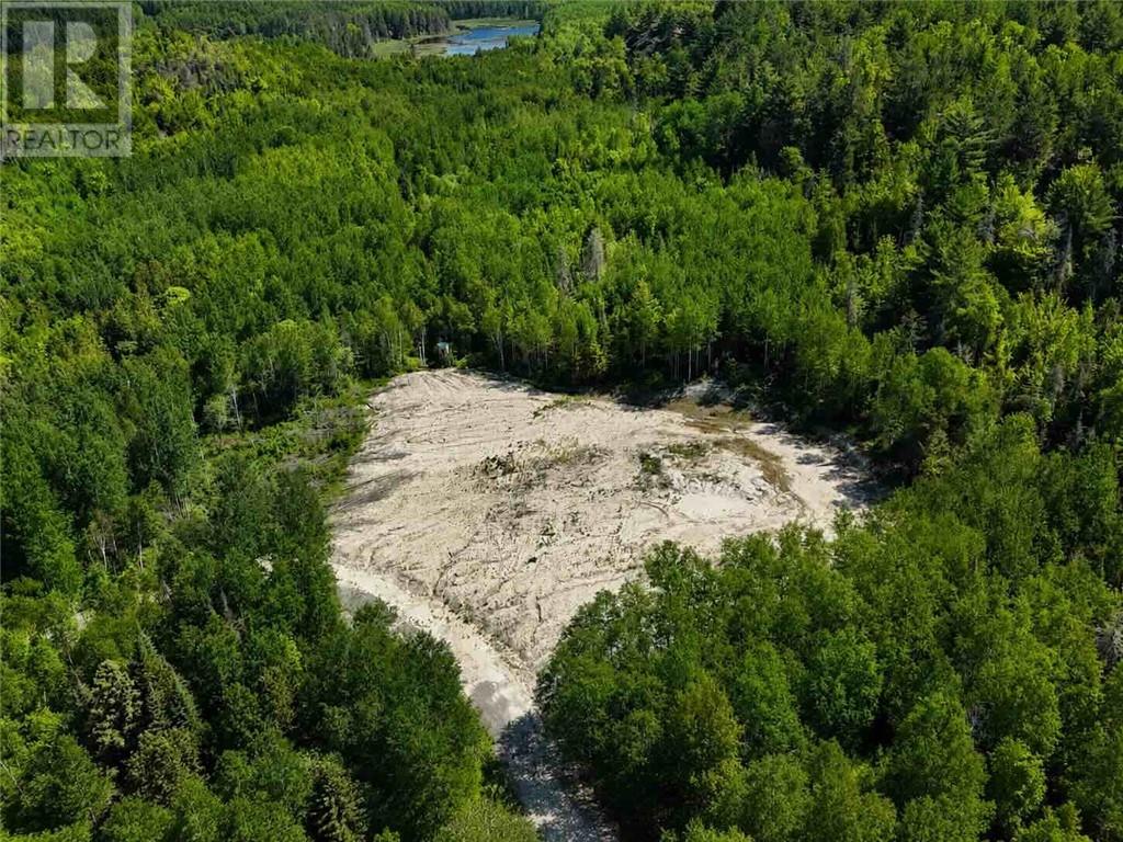 496 Hardwood, Mckerrow, Ontario  P0P 1M0 - Photo 4 - 2128394
