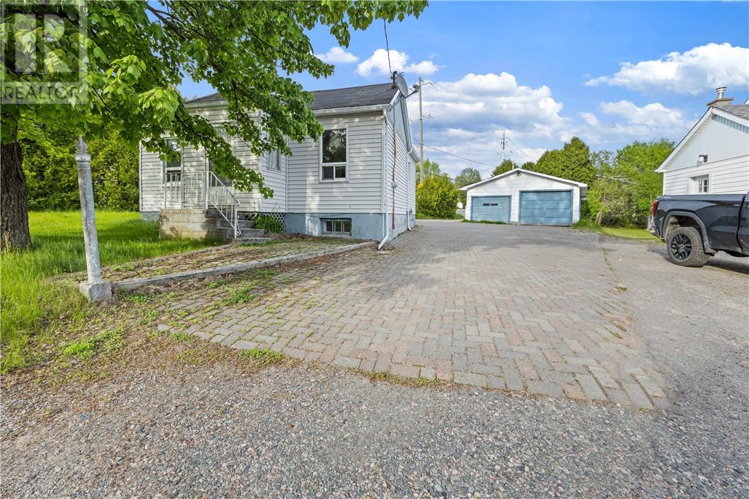 8 Moonlight Beach Road, Sudbury, Ontario  P3B 3V6 - Photo 31 - 2128357