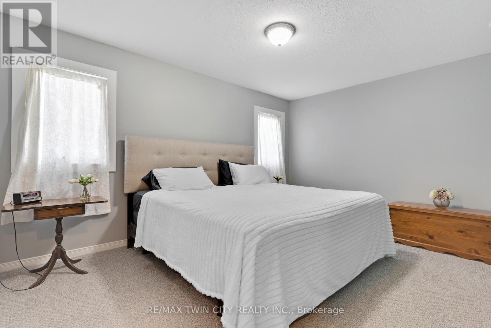 249 Wilderness Drive, Kitchener, Ontario  N2E 3R4 - Photo 30 - X13414510