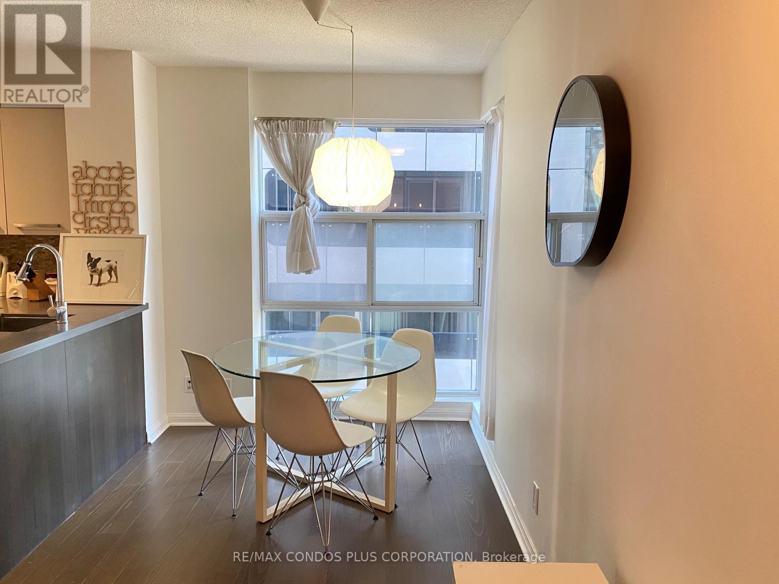 1411 - 11 St Joseph Street, Toronto, Ontario  M4Y 3G4 - Photo 3 - C13414988