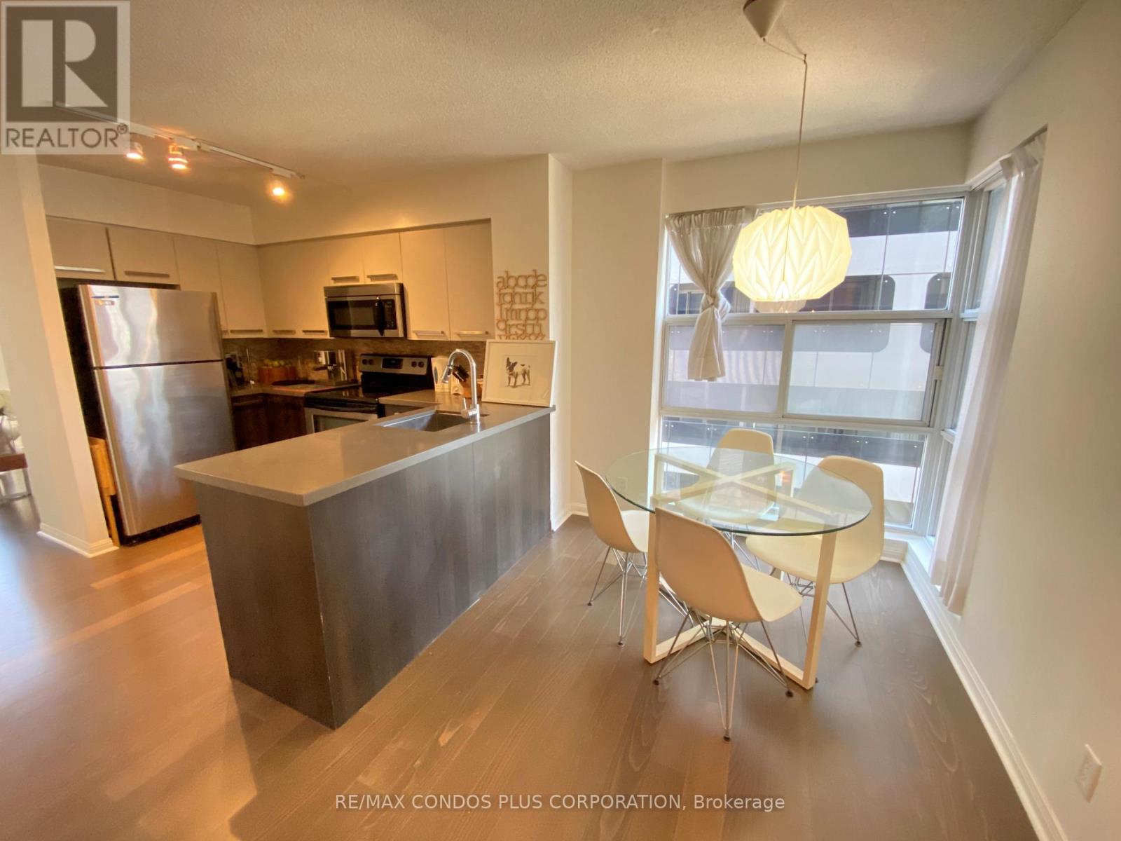 1411 - 11 St Joseph Street, Toronto, Ontario  M4Y 3G4 - Photo 7 - C13414988