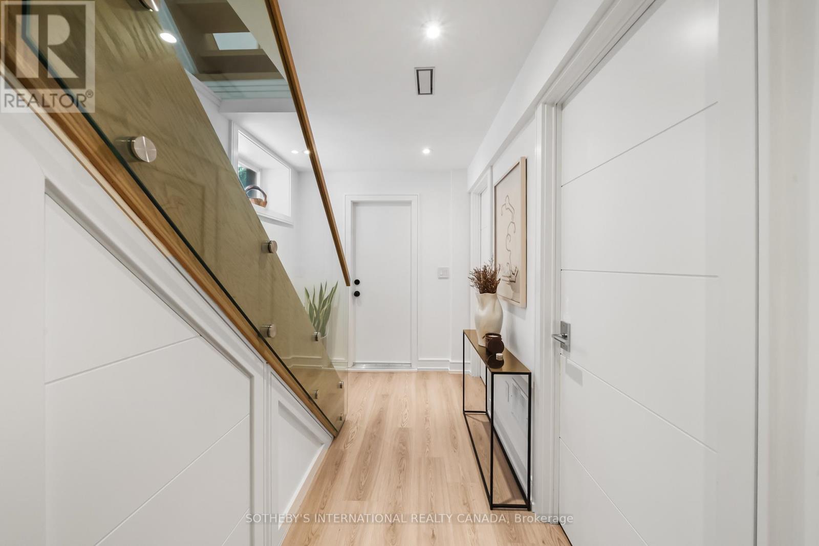 138 Airdrie Road, Toronto, Ontario  M4G 1M5 - Photo 29 - C13414996