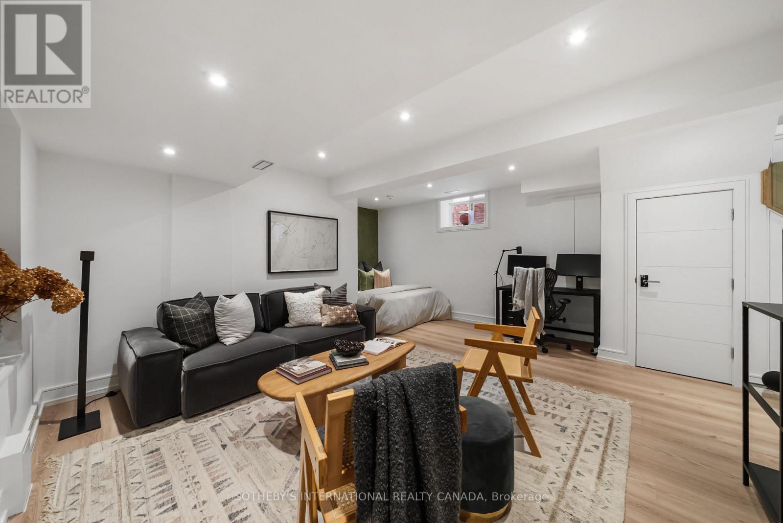 138 Airdrie Road, Toronto, Ontario  M4G 1M5 - Photo 32 - C13414996