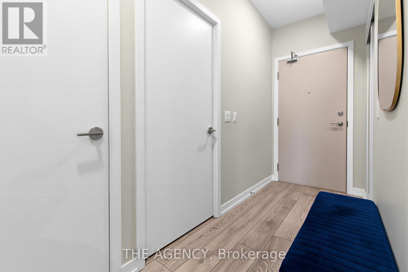 1817 - 2020 Bathurst Street, Toronto, Ontario  M5P 0A6 - Photo 2 - C13415042