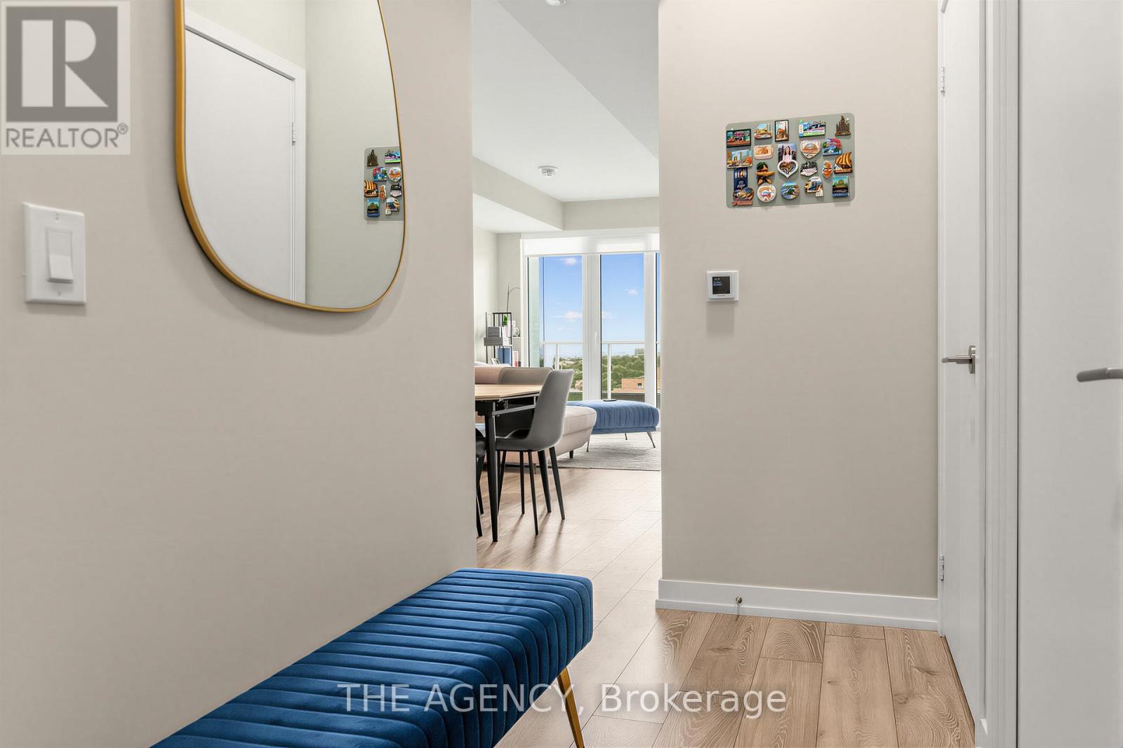 1817 - 2020 Bathurst Street, Toronto, Ontario  M5P 0A6 - Photo 3 - C13415042