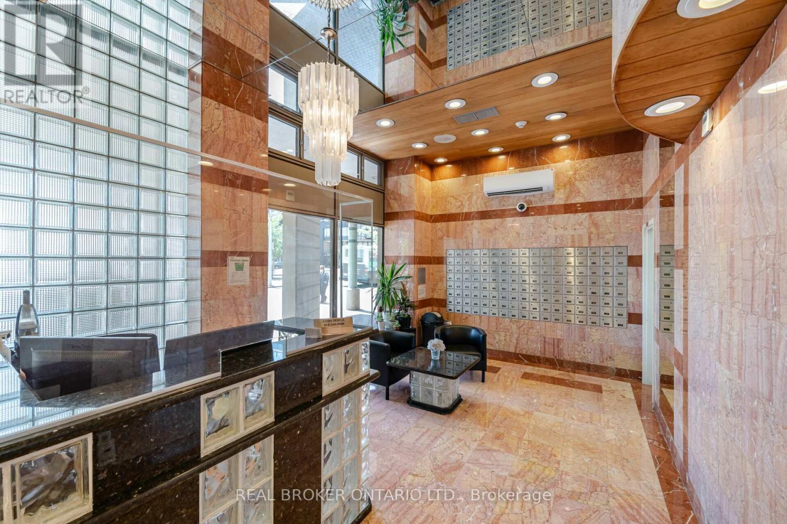 604 - 250 Queens Quay W, Toronto, Ontario  M5J 2N2 - Photo 4 - C13415058
