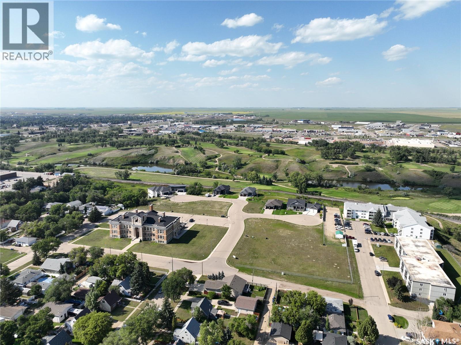 22 Copper Ridge Cove, Moose Jaw, Saskatchewan  S6H 4R1 - Photo 12 - SK038634