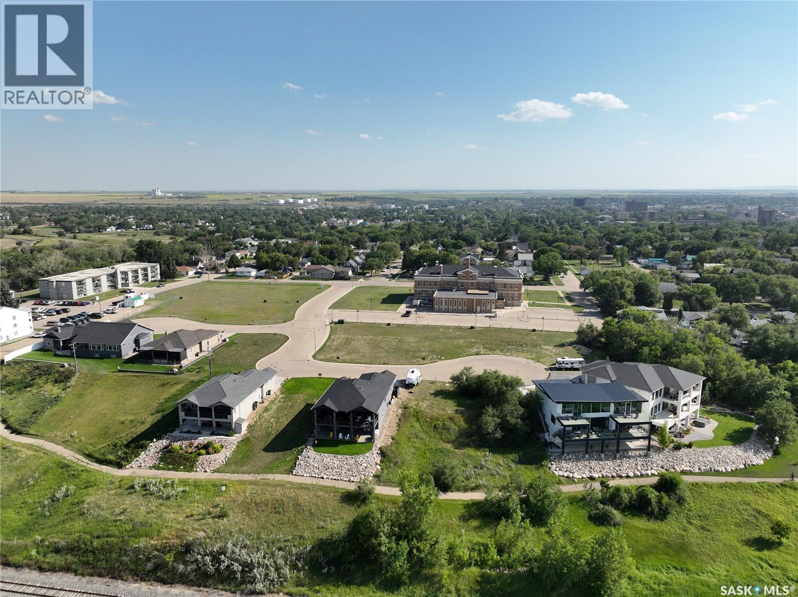 22 Copper Ridge Cove, Moose Jaw, Saskatchewan  S6H 4R1 - Photo 20 - SK038634