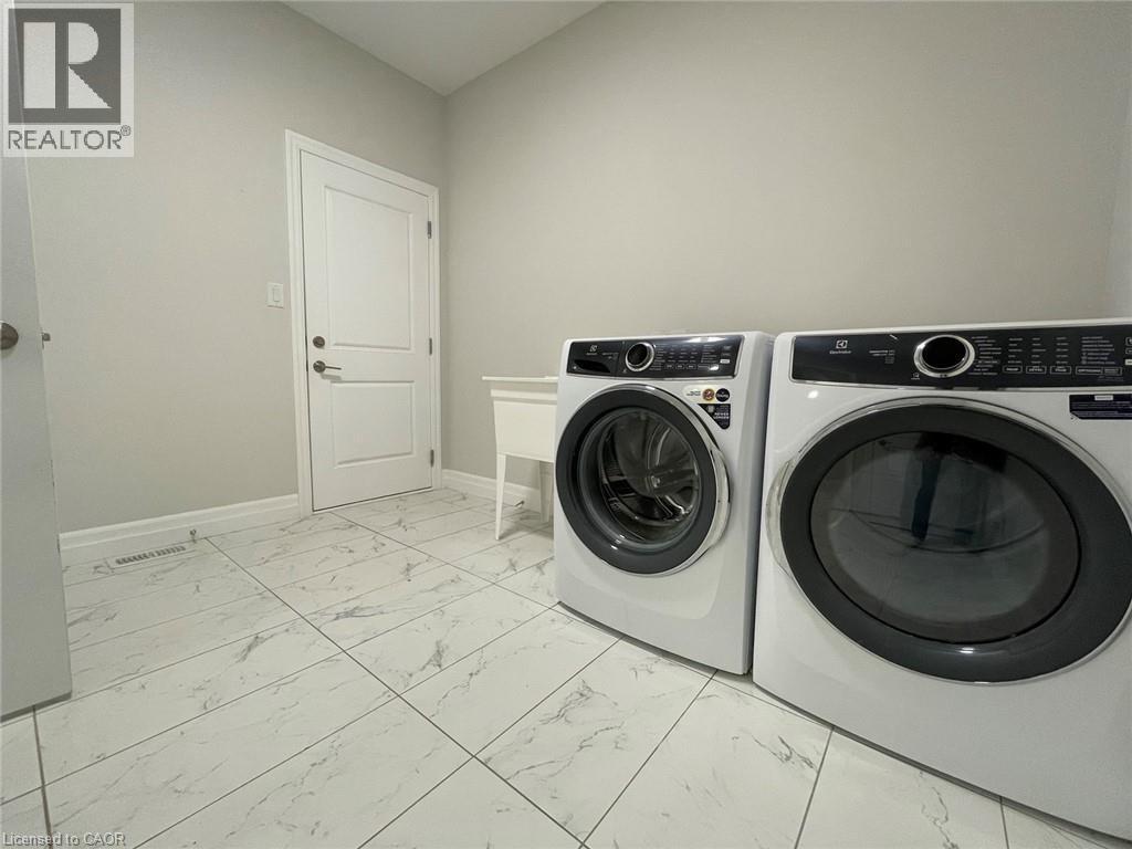 131 Aspen Parkway, Aylmer, Ontario  N5H 3H7 - Photo 4 - 40837774