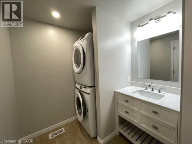 113 Cornerbrook Crescent Unit# 1, Waterloo, Ontario  N2V 1L3 - Photo 5 - 40837761