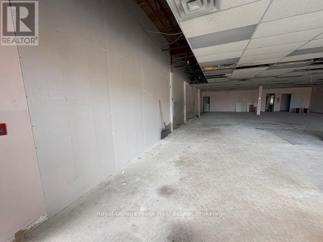 102b - 114 Dundas Street E, Whitby (Downtown Whitby), Ontario  L1N 2H7 - Photo 8 - E13415194