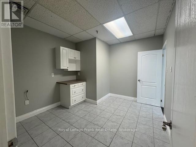 206 - 114 Dundas Street E, Whitby (Downtown Whitby), Ontario  L1N 2H7 - Photo 11 - E13415208